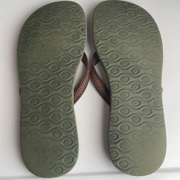 Reef sandals brown & pink flip-flops slip on thongs women’s size 8 - Picture 5 of 6